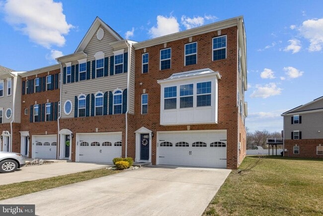38 Isabelle Ct in Evesham, NJ - Building Photo - Building Photo