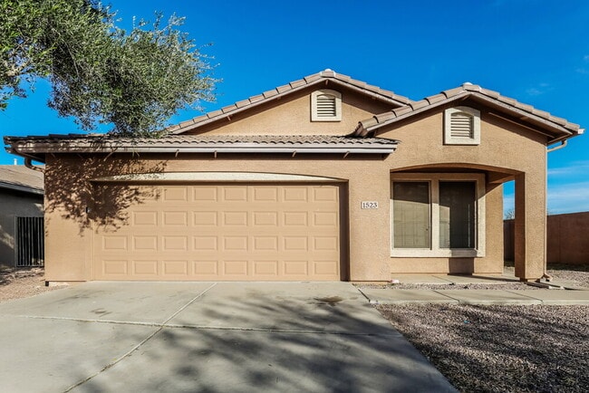 property at 1523 S 84th Dr