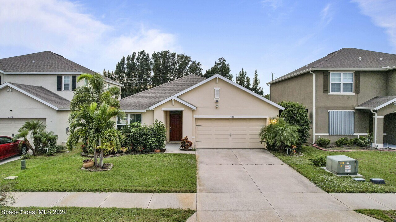4600 Pagosa Springs Cir in Melbourne, FL - Building Photo