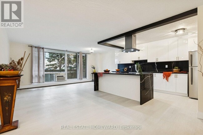 1210 Radom St in Pickering, ON - Building Photo - Building Photo