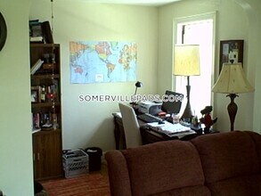 279 Washington St in Somerville, MA - Foto de edificio - Building Photo