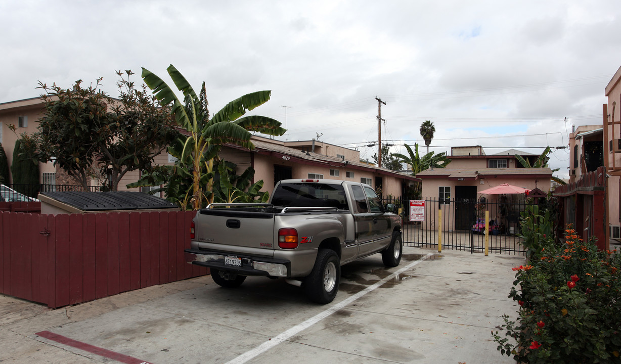 4025-4031 Highland Ave in San Diego, CA - Building Photo