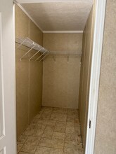267 Little Cove Creek Dr in Saluda, NC - Building Photo - Building Photo