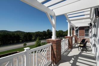 Everleigh Cool Springs 55+ Active Adult Apartment Homes in Franklin, TN - Building Photo - Building Photo
