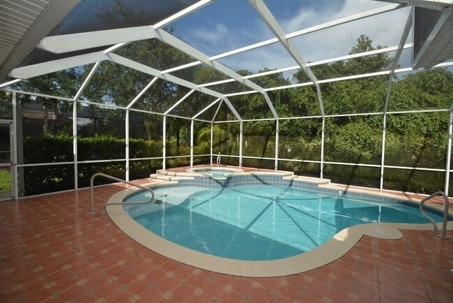 4 N Park Cir in Palm Coast, FL - Building Photo - Building Photo