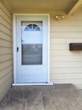 12121 Hoblitzelle Dr in Dallas, TX - Building Photo - Building Photo