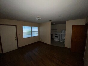 524 E Jennings St in Tallahassee, FL - Building Photo - Building Photo