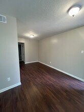 3801 Kirkman St in Lake Charles, LA - Building Photo - Building Photo