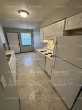 502 Sky Vue Dr in Raymore, MO - Building Photo - Building Photo