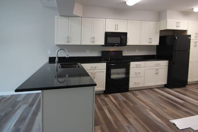 property at 337 Woodside Dr