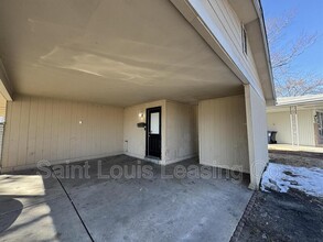 1405 Patterson Rd in Florissant, MO - Building Photo - Building Photo