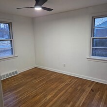 8011 Kenmore Dr in Mechanicsville, VA - Building Photo - Building Photo