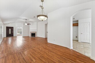6831 Catarina Cir in Houston, TX - Building Photo - Building Photo