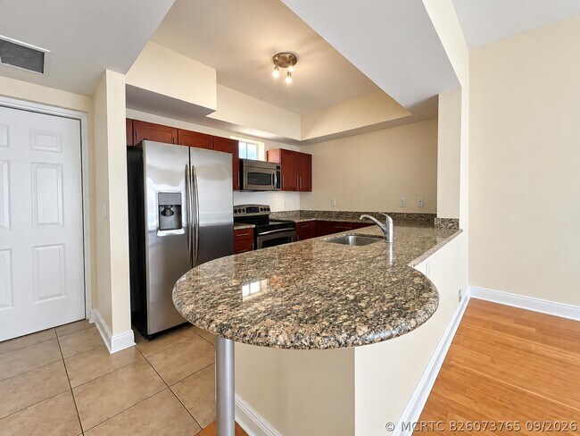 7270 SW 89th St