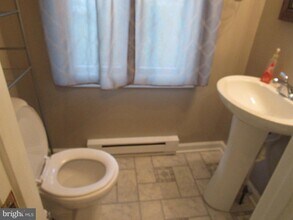 203 W 5th Ave in Ranson, WV - Building Photo - Building Photo