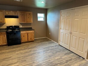 509 49th St in Lubbock, TX - Building Photo - Building Photo