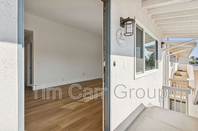 2006 Haven Pl in Newport Beach, CA - Building Photo - Building Photo