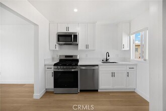 15 Christina St-Unit -A in Arcadia, CA - Building Photo - Building Photo