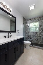 129 SE 4th St in Hallandale Beach, FL - Building Photo - Building Photo