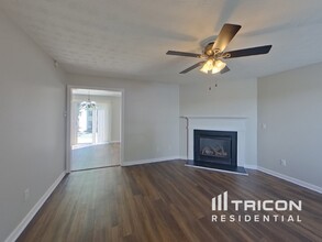 391 Spring Head Dr SE in Lawrenceville, GA - Building Photo - Building Photo