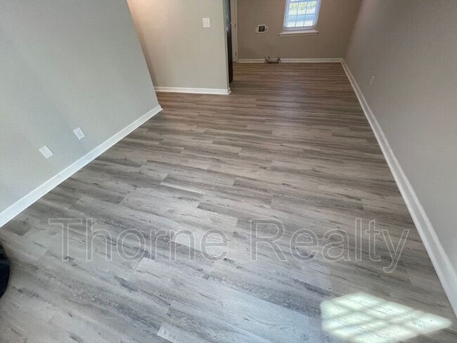 property at 1318 Maple St