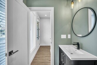 323 Wilkins St in Greenville, SC - Building Photo - Building Photo