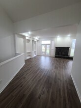 2021 Oak Forest Country Club Dr in Longview, TX - Building Photo - Building Photo