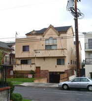 5234 Cartwright Ave in North Hollywood, CA - Building Photo