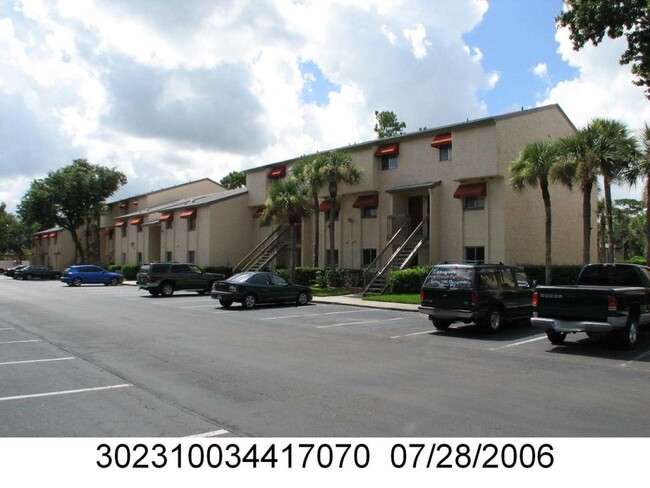 property at 4117 S Semoran Blvd