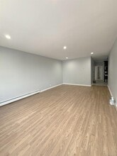 61-54 55th Dr in Queens, NY - Building Photo - Building Photo