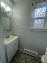 752 Center St in Wallingford, CT - Building Photo - Building Photo