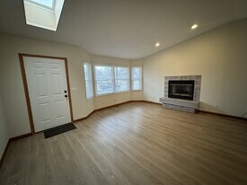 2528 Austin Dr in Springfield, IL - Building Photo