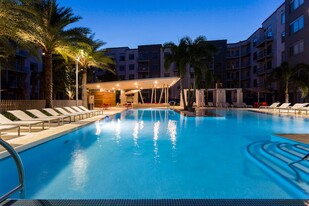 LandonHouse Apartments