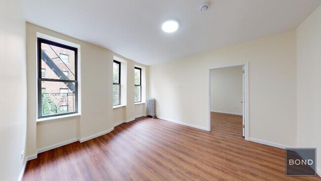 229-231-231 E 12th St in New York, NY - Building Photo - Building Photo