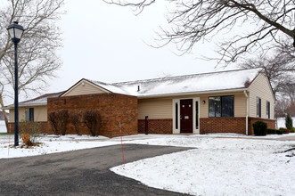 Ann Tubbs Estates in Medina, OH - Foto de edificio - Building Photo