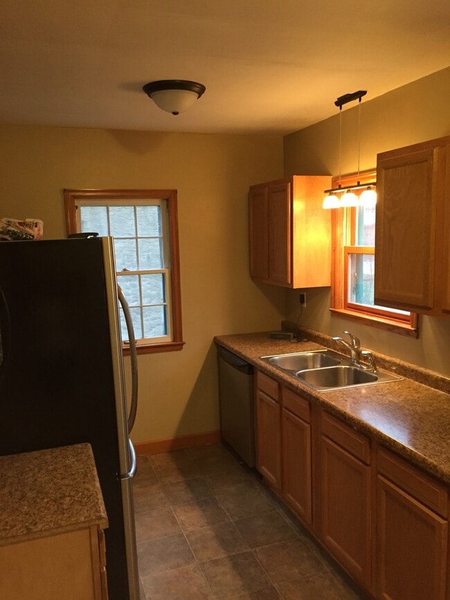 1607 Arlington Ave E in St. Paul, MN - Building Photo - Building Photo