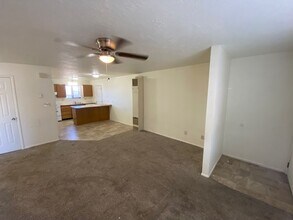 377 N Wood Cir in Cedar City, UT - Building Photo - Building Photo