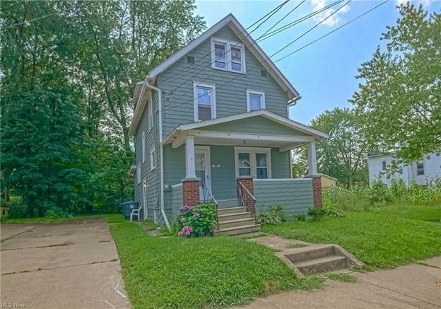 236 Cranz Pl in Akron, OH - Building Photo