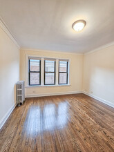 4243 N Keystone Ave in Chicago, IL - Building Photo - Building Photo