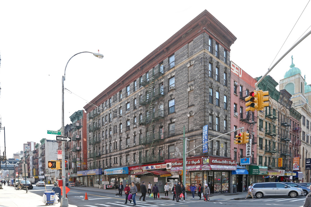 43 Catherine St in New York, NY - Foto de edificio