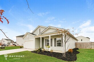 102 Percheron Dr in Summerville, SC - Foto de edificio - Building Photo