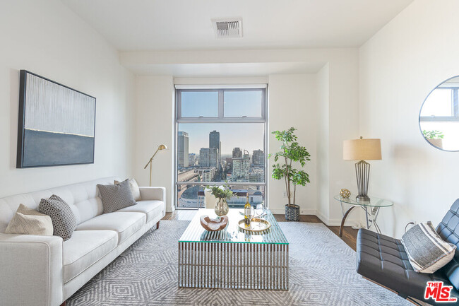 property at 801S S Grand Ave