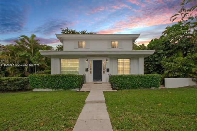 property at 3808 Ponce de Leon