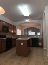 18525 Blue Pond Dr in Pflugerville, TX - Building Photo - Building Photo