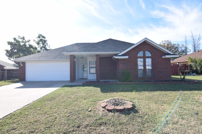 4304 Frog Dr