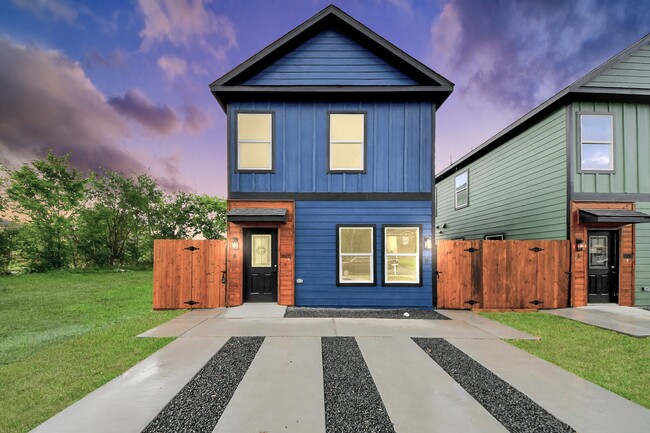 property at 3810 Hiford Dr
