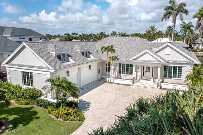 3135 Fort Charles Dr in Naples, FL - Building Photo - Building Photo