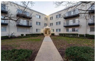 1001 Chillum Rd in Hyattsville, MD - Building Photo