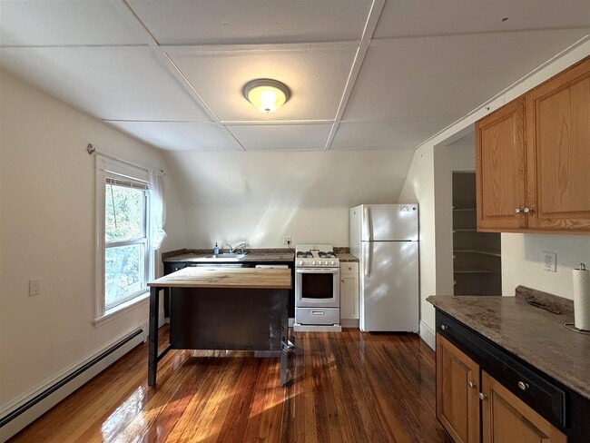 94 Morrison Ave, Unit 3