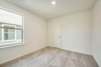 305 Marsh Ln in Princeton, TX - Building Photo - Building Photo